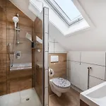 Glas Schwarzwald Hotel *
