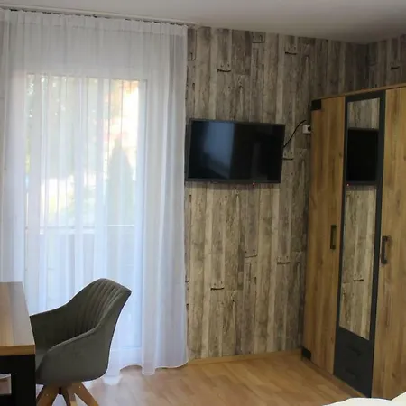 Glas Schwarzwald * Fluorn-Winzeln